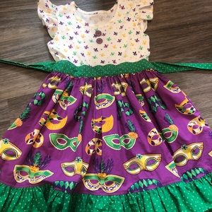 Size 6-7 Eleanor Rose Mardi Gras dress